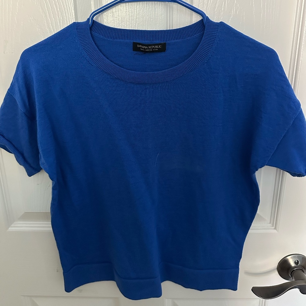 Banana Republic 100% Merino Wool Short Sleeve Sweater - Cobalt Blue